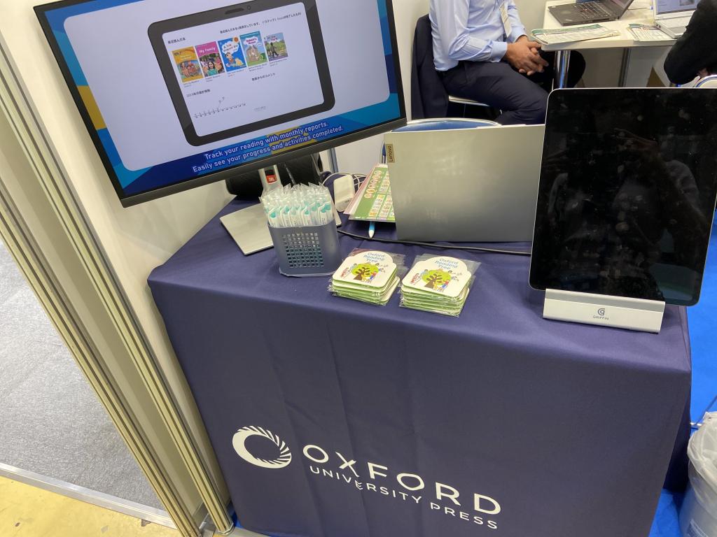 オックスフォード大学出版局のブース写真1