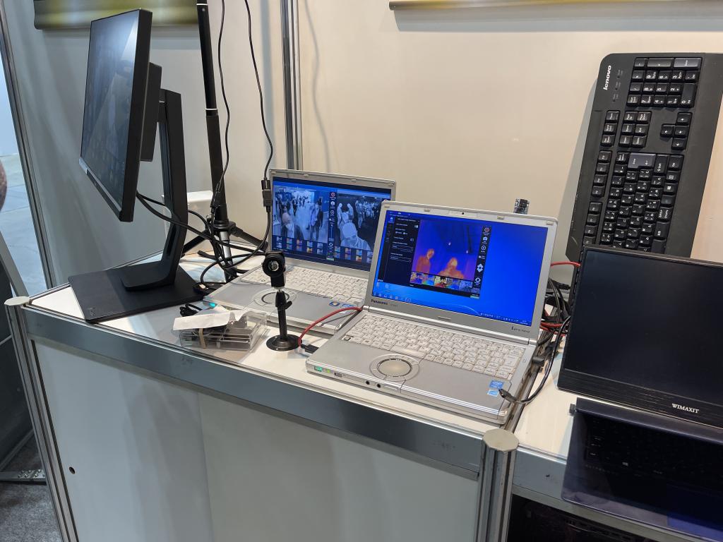 コーンズテクノロジーのブース写真4