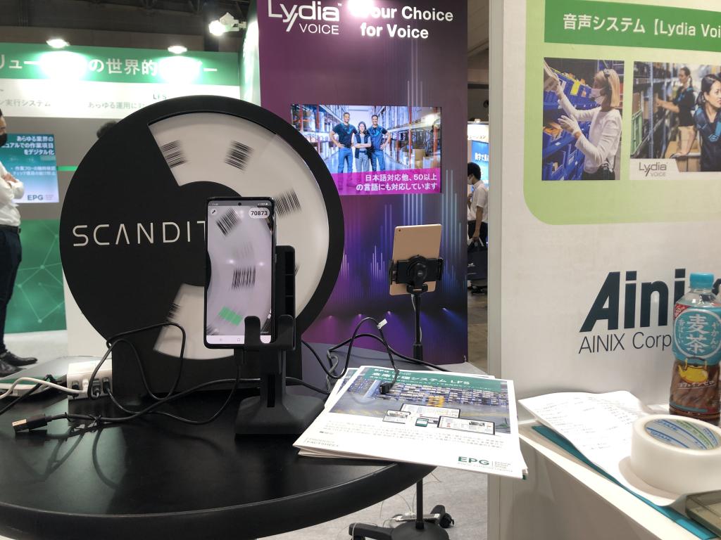 アイニックスのブース写真4