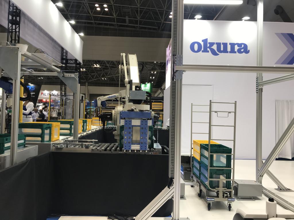 オークラ輸送機のブース写真2