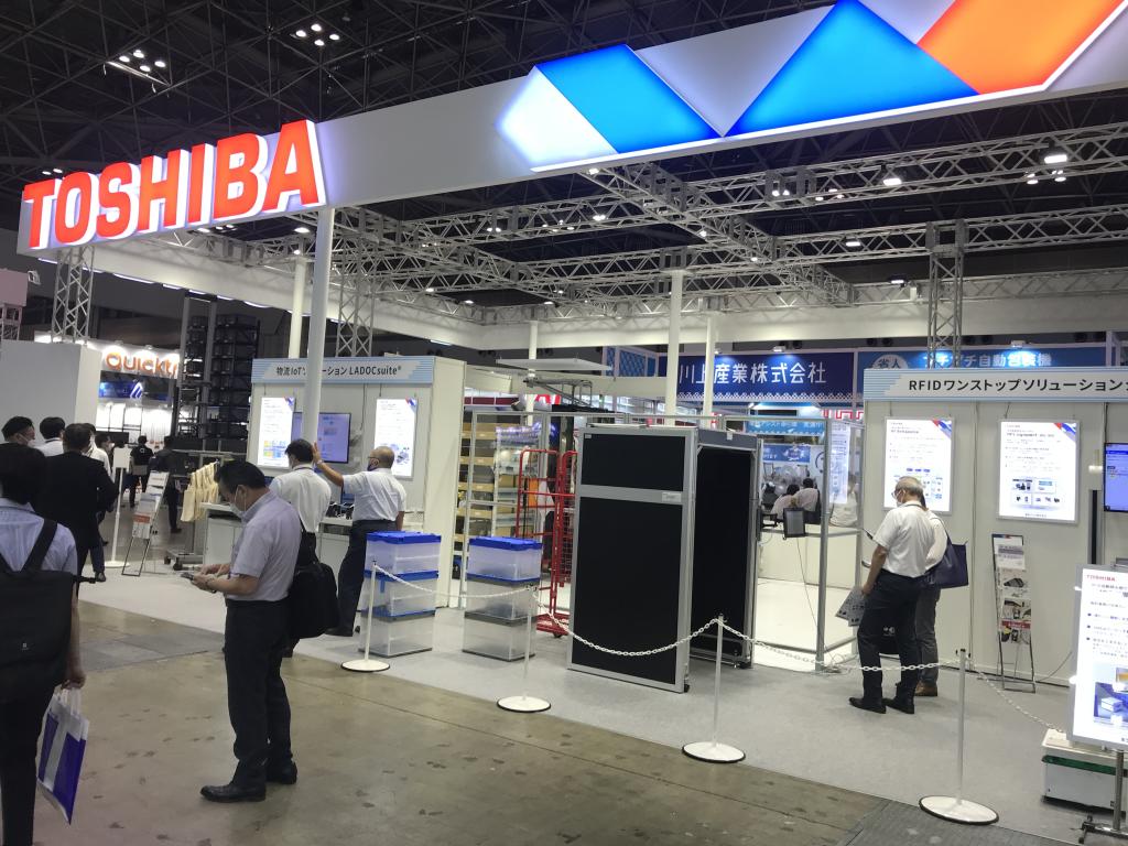 東芝グループのブース写真1