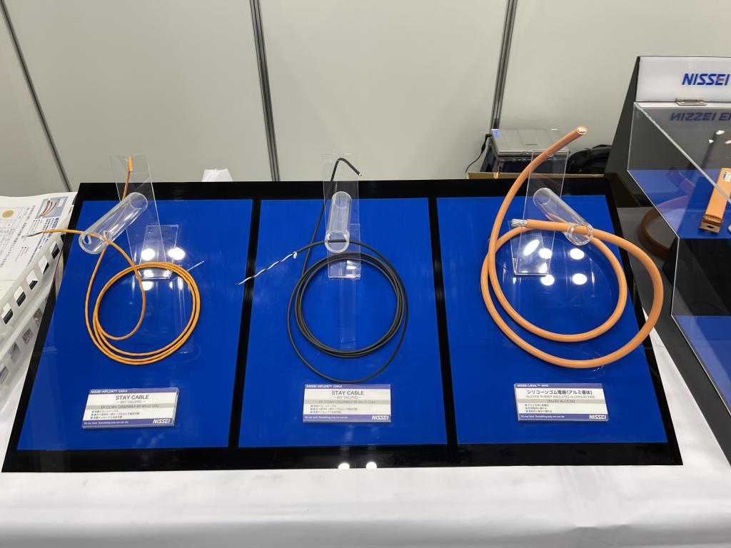 日星電気のブース写真2
