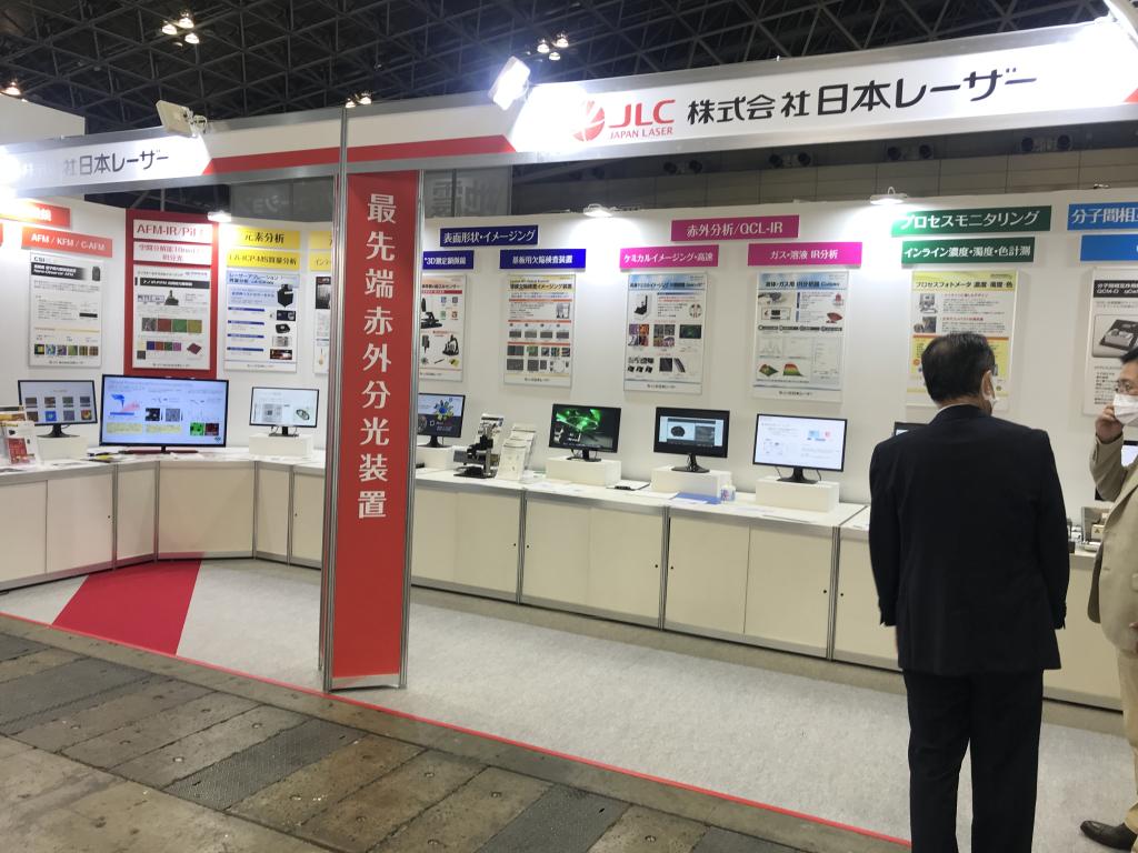 日本レーザーのブース写真1