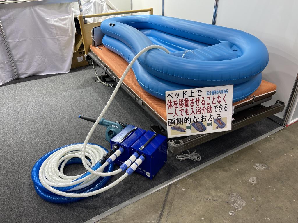 弘進ゴムのブース写真1