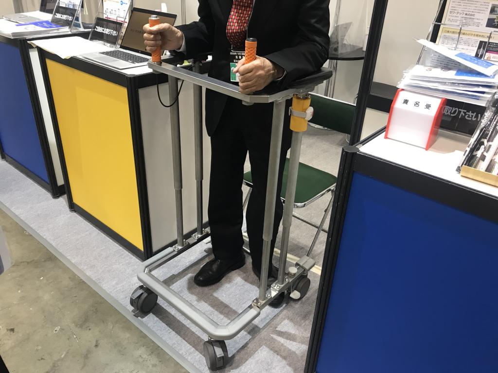 徳機のブース写真4