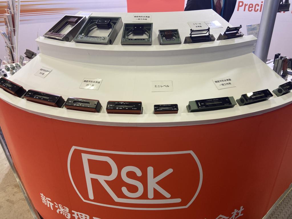 新潟理研測範のブース写真2