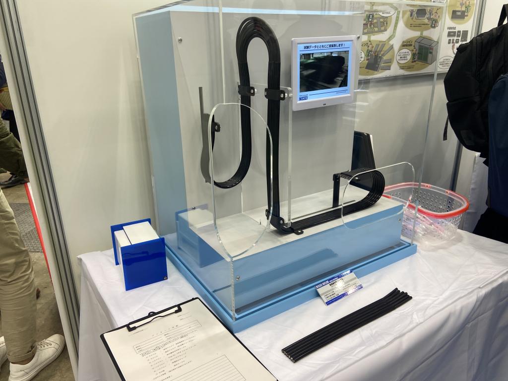日星電気のブース写真2