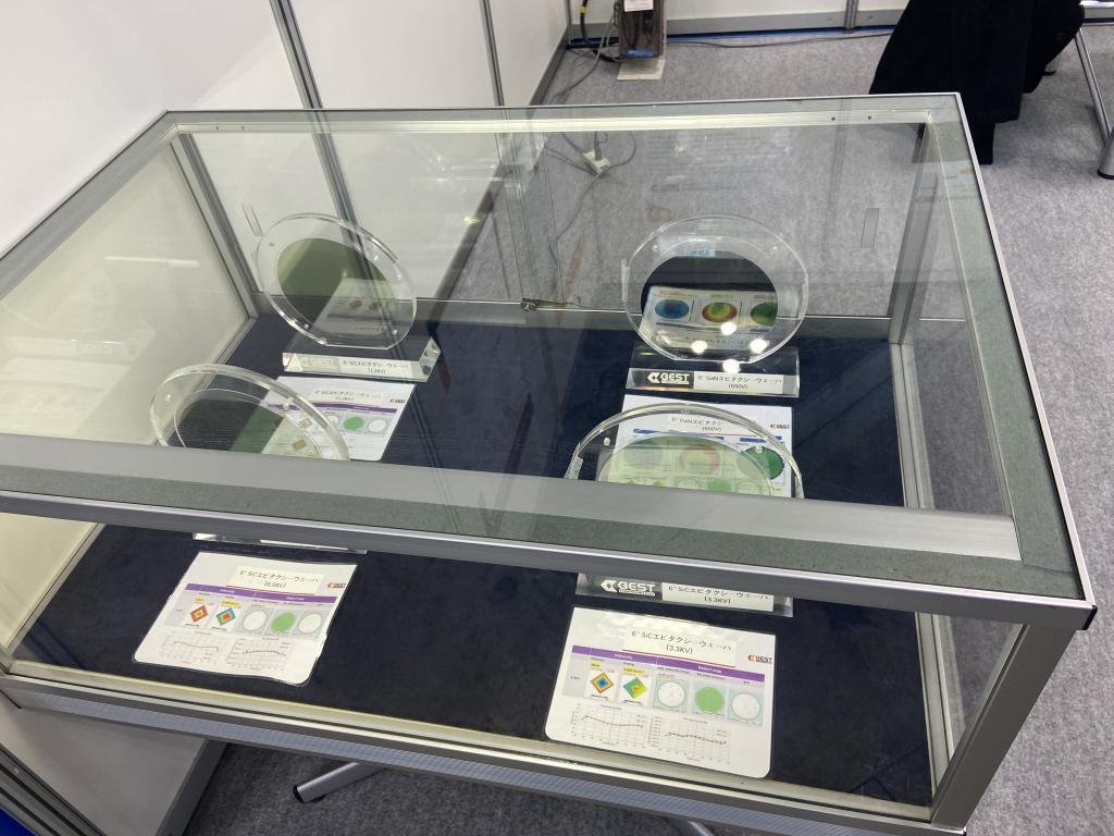 Best Compound Semiconductorのブース写真2