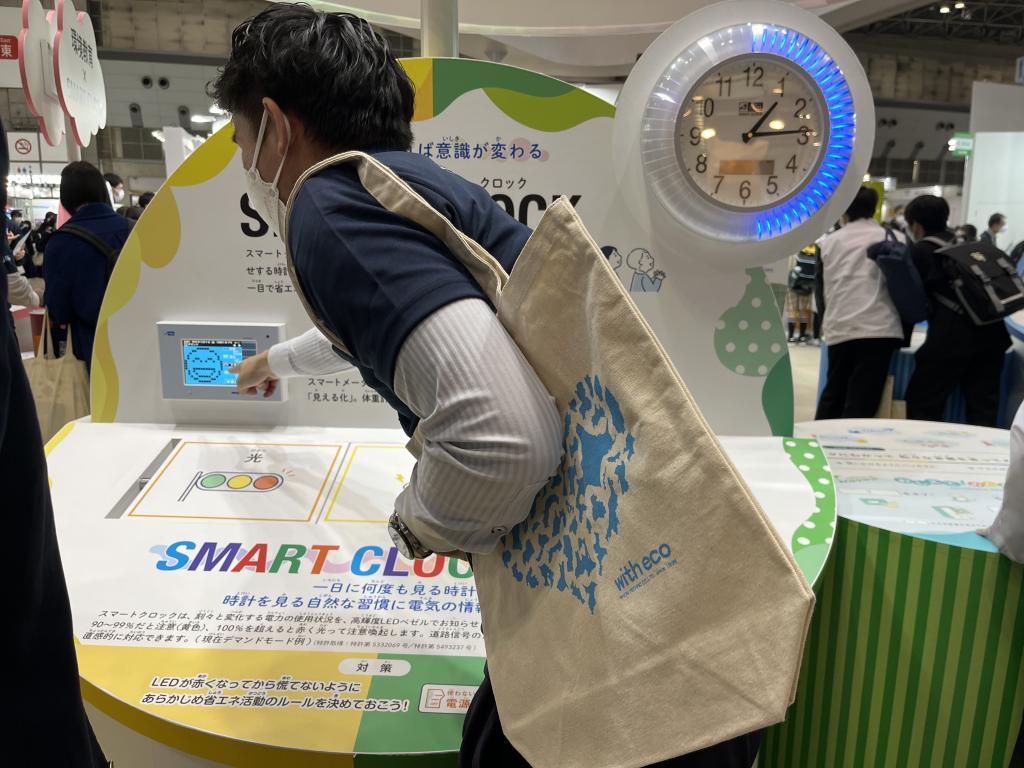日本テクノのブース写真2