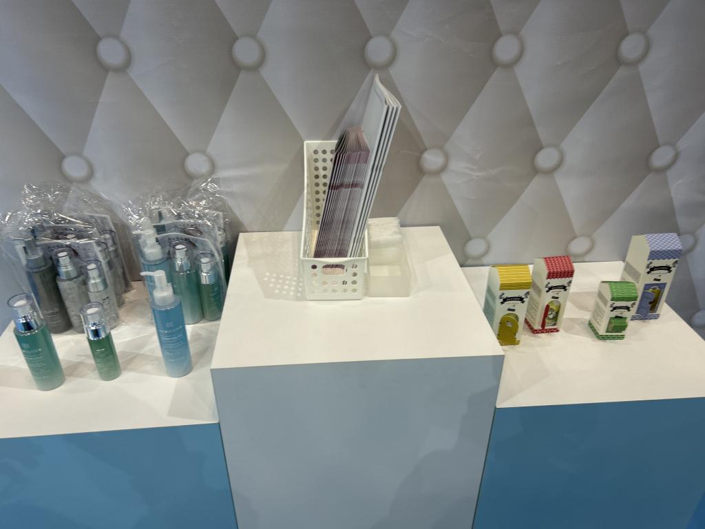 セレスのブース写真2