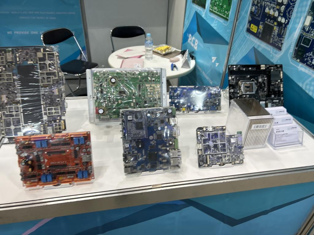 SHENZHEN JINGXIN ELECTRONIC TECHNOLOGY CO., LTD.のブース写真3