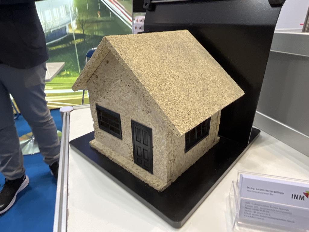 INM - Leibniz Institute for New Materialsのブース写真3