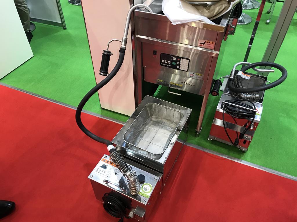 コマツ製作所のブース写真3