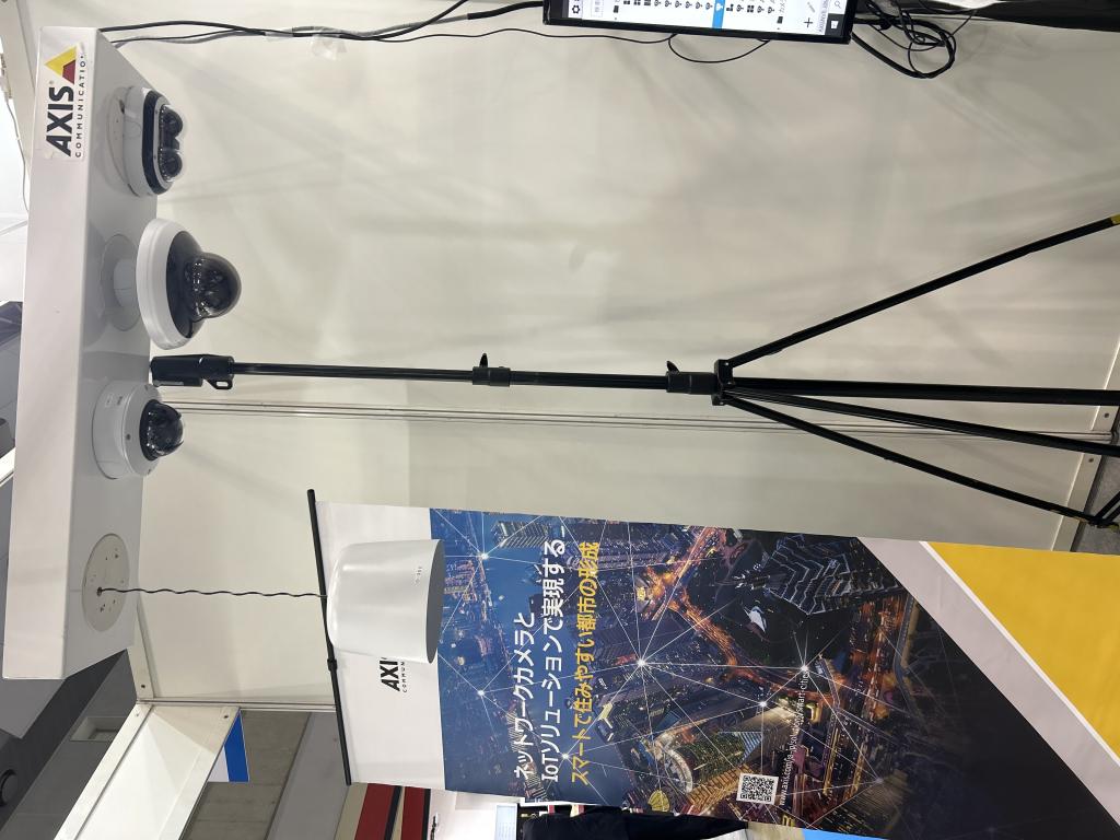 アクシスコミュニケーションズのブース写真4