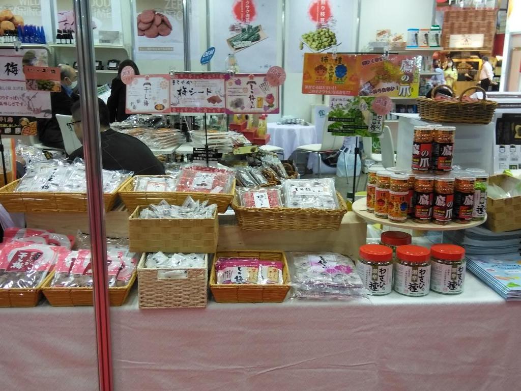 ハッピーカンパニーのブース写真2