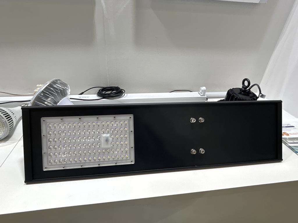 クロニクス のブース写真4