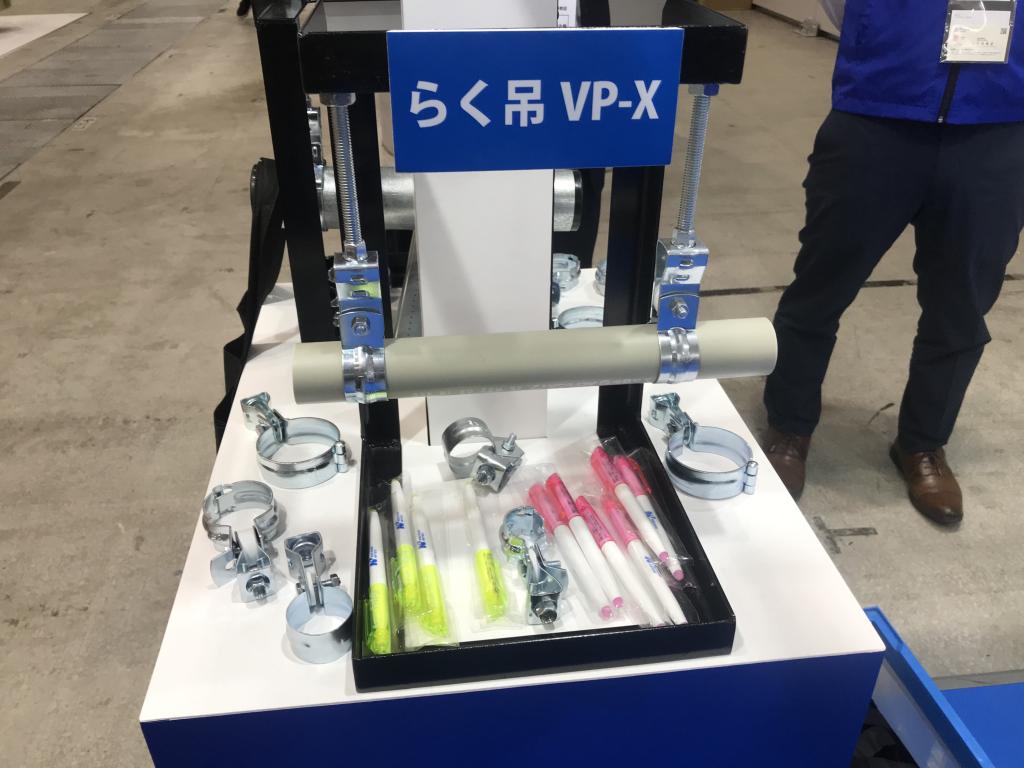日栄インテックのブース写真3