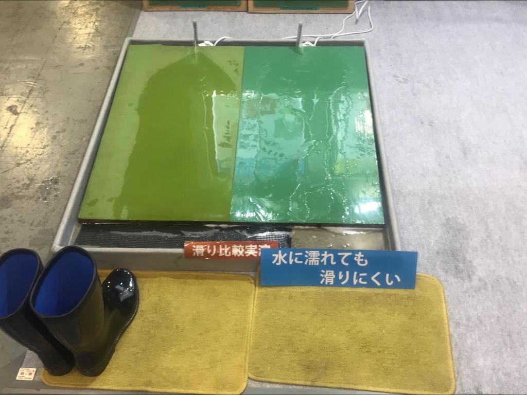 アトミクスのブース写真6
