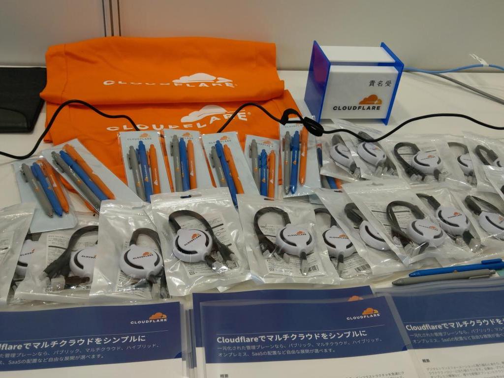 Cloudflare Japanのブース写真2