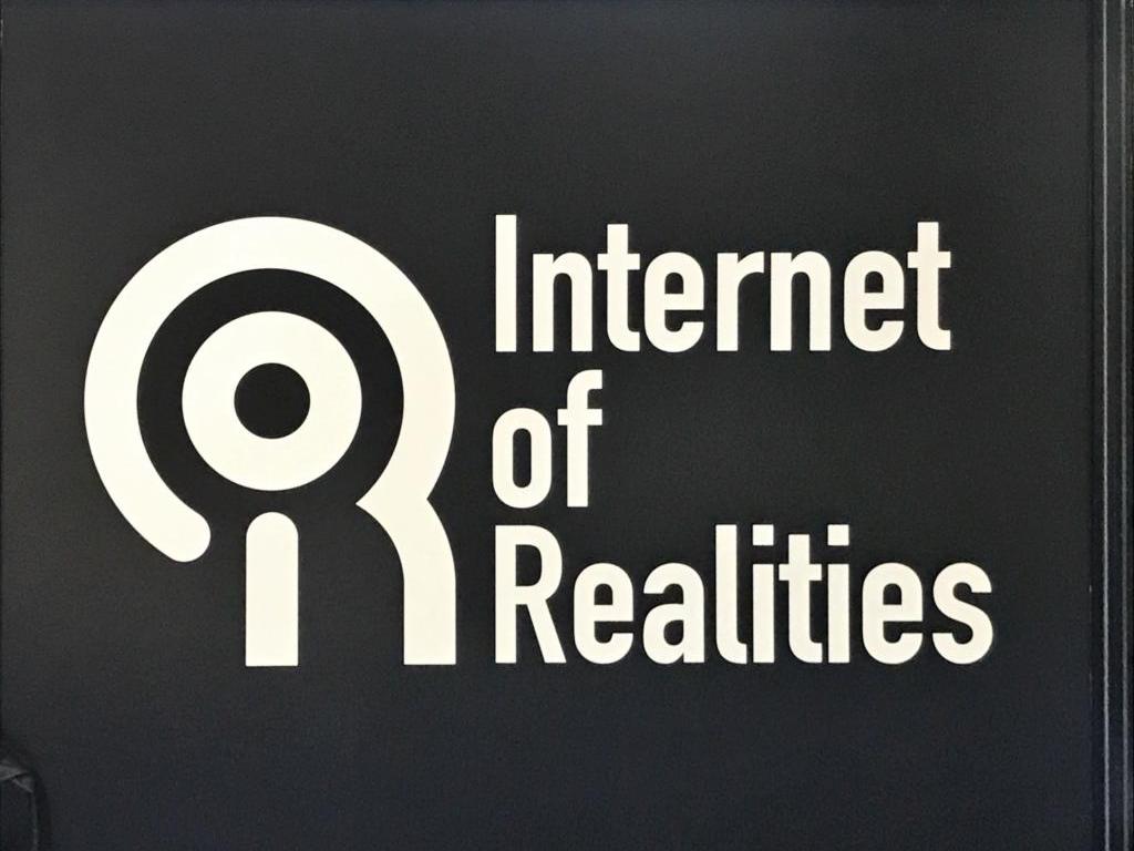 JST CREST Internet of Realitiesプロジェクトのブース写真1
