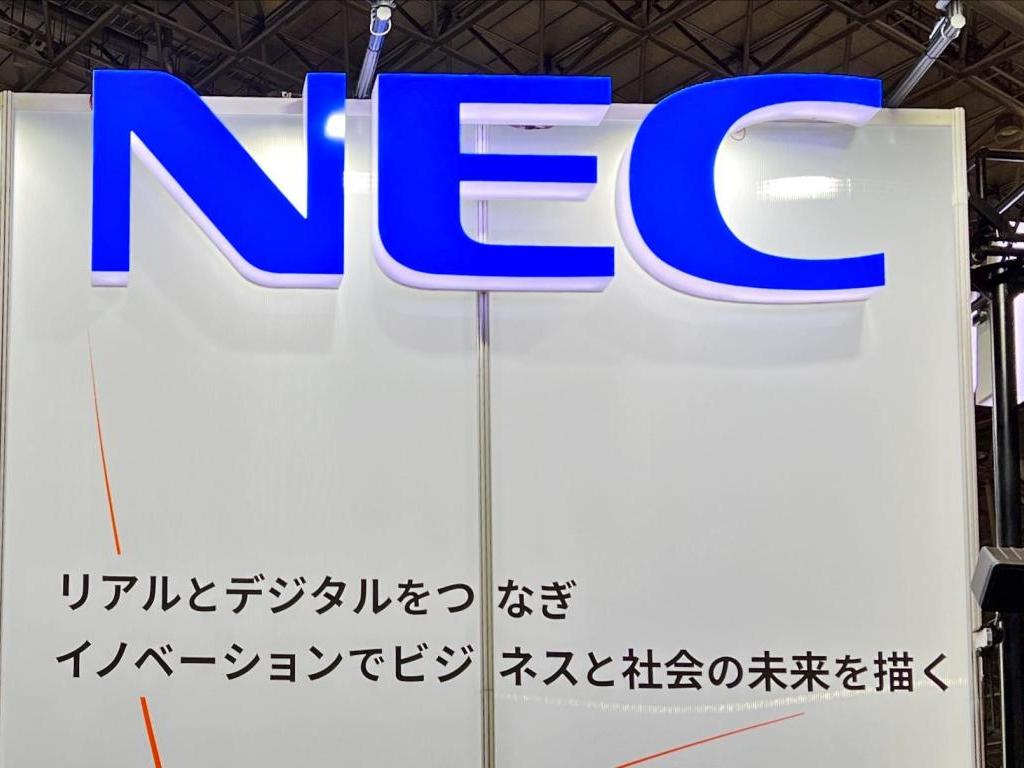 ＮＥＣ　5B27のブース写真1