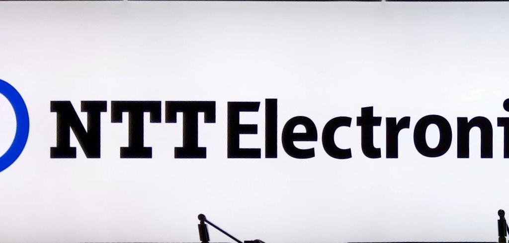 NTTエレクトロニクスのブース写真3