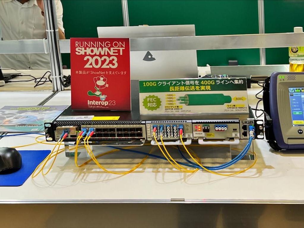 データコントロルズのブース写真8