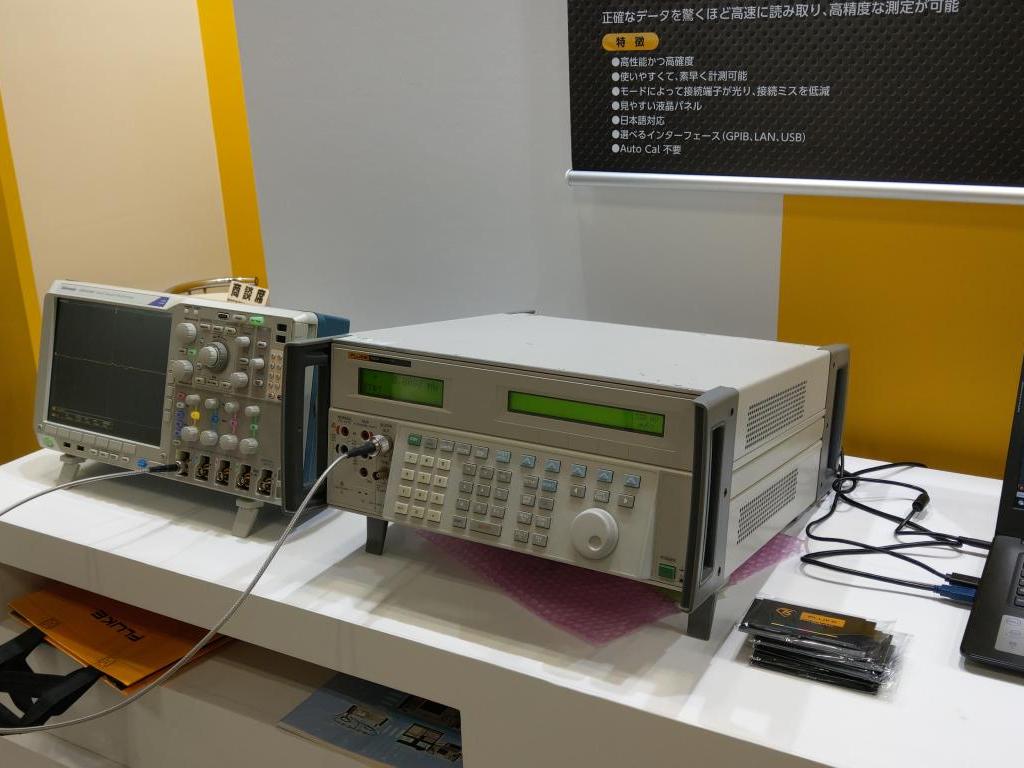 テクトロニクス&フルークのブース写真3