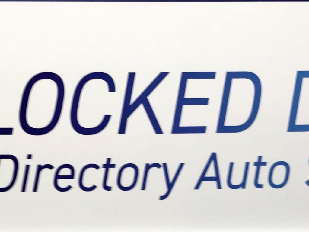 LOCKEDのブース写真1