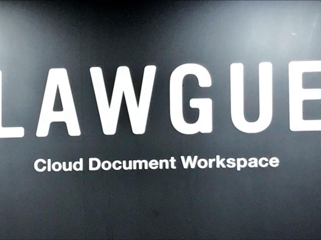 LAWGUEのブース写真1