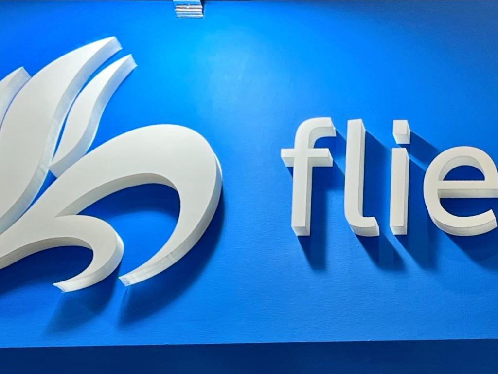 フライヤー（flier）のブース写真1