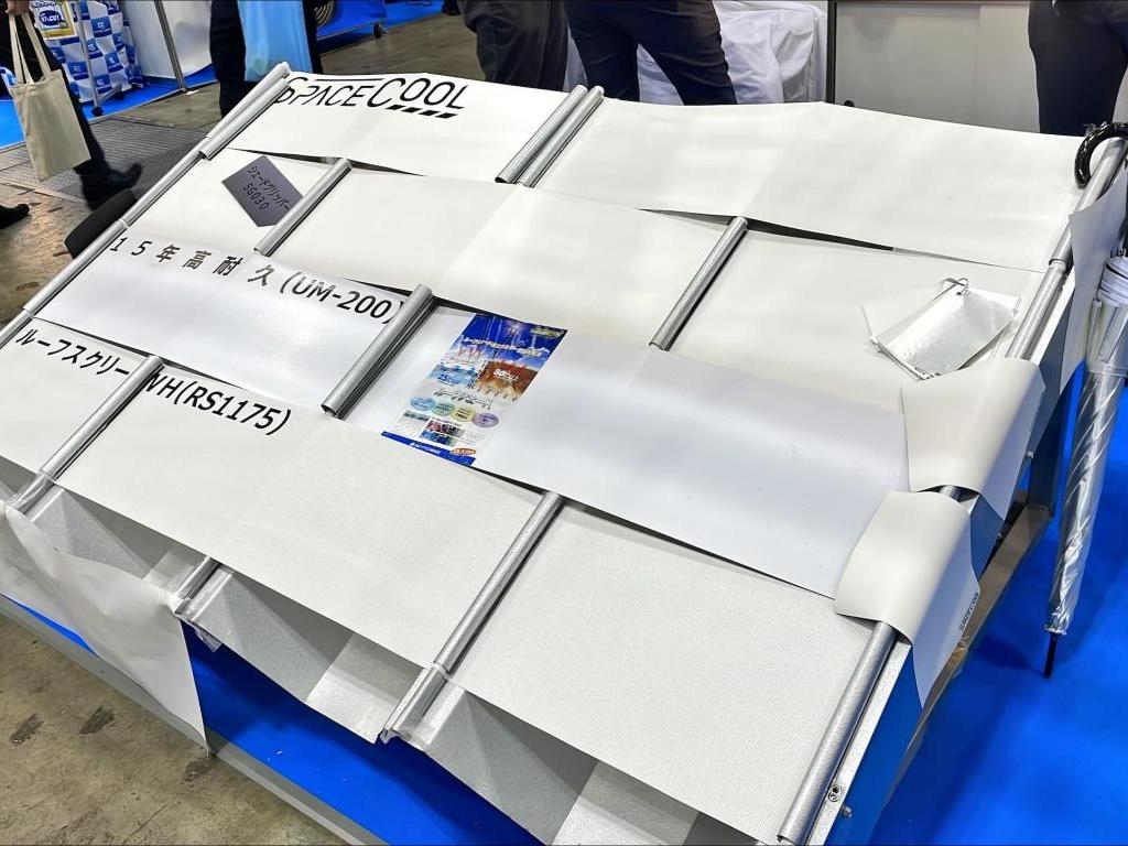 SPACECOOLのブース写真2