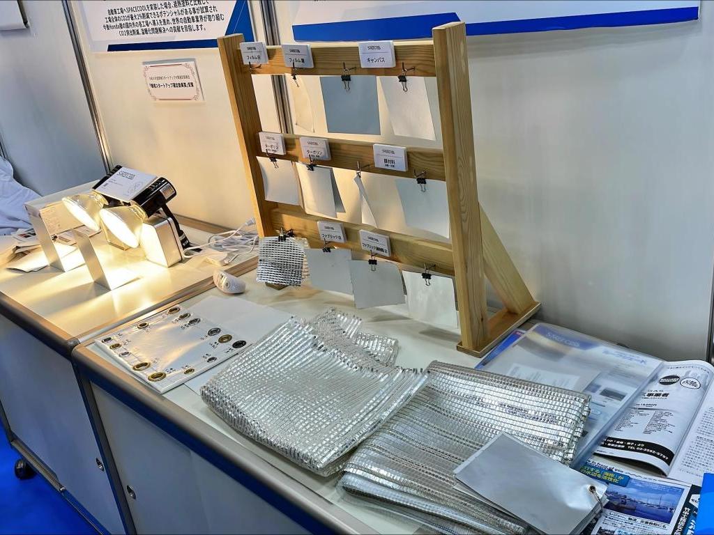 SPACECOOLのブース写真3