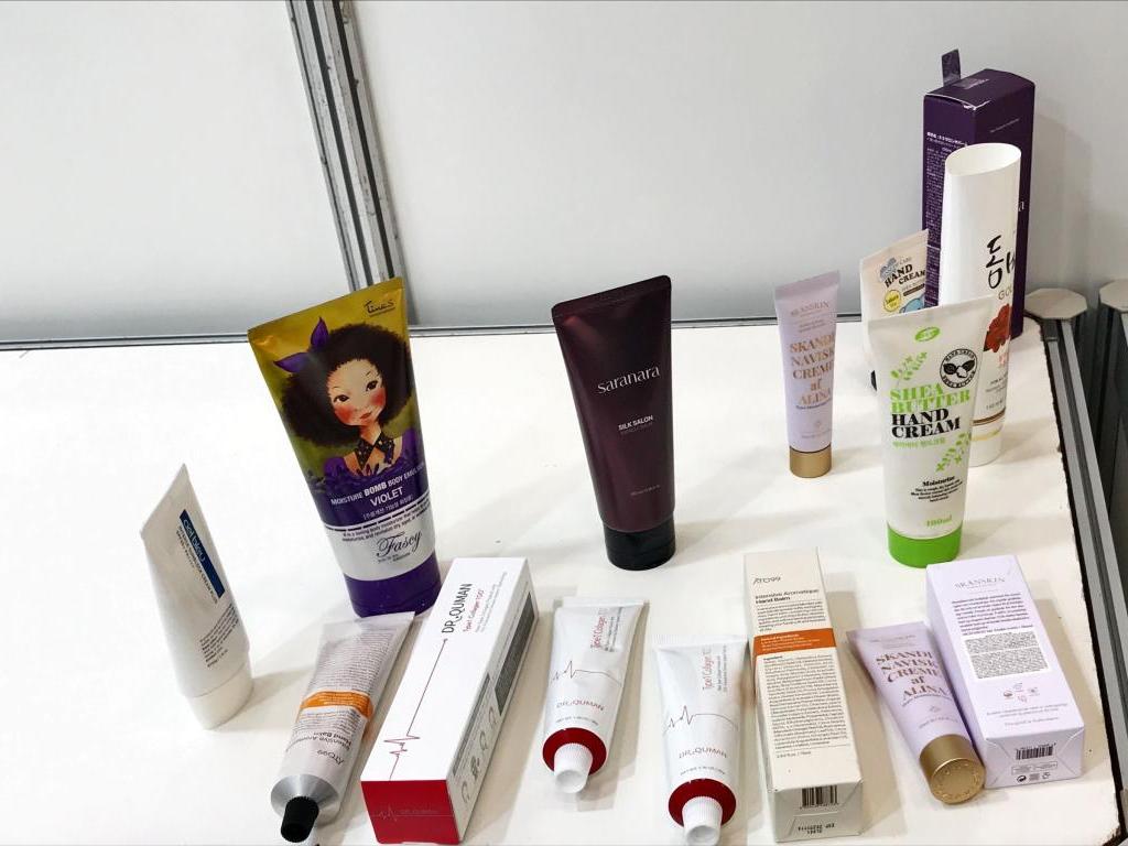 EineCosmeticsのブース写真2