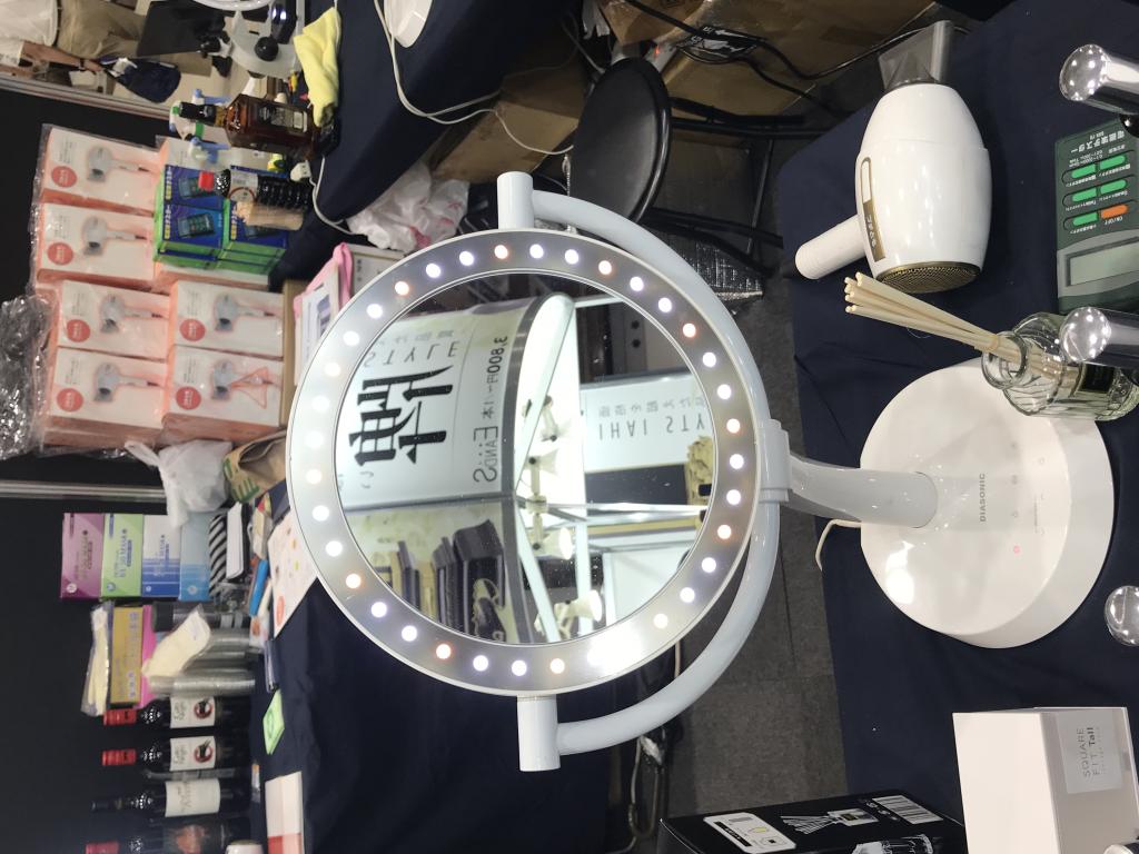万雄のブース写真11
