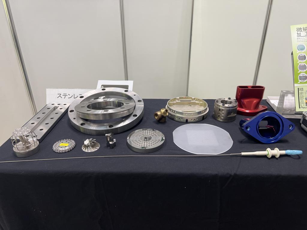 三栄精機製作所のブース写真4