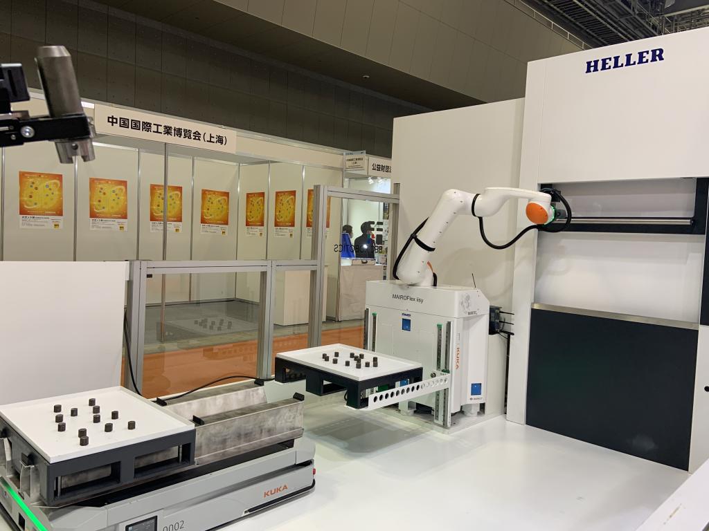KUKA JAPANのブース写真2