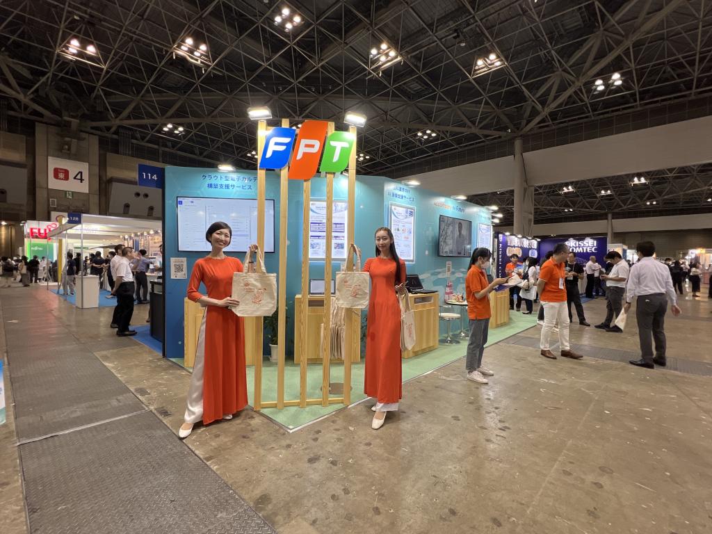 ＦＰＴジャパンホールディングスのブース写真1