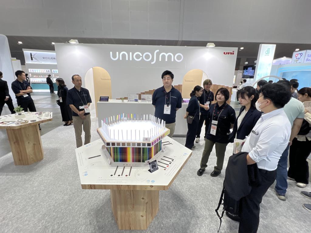 三菱鉛筆株式会社のブース写真1