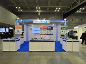 日本ラディアル