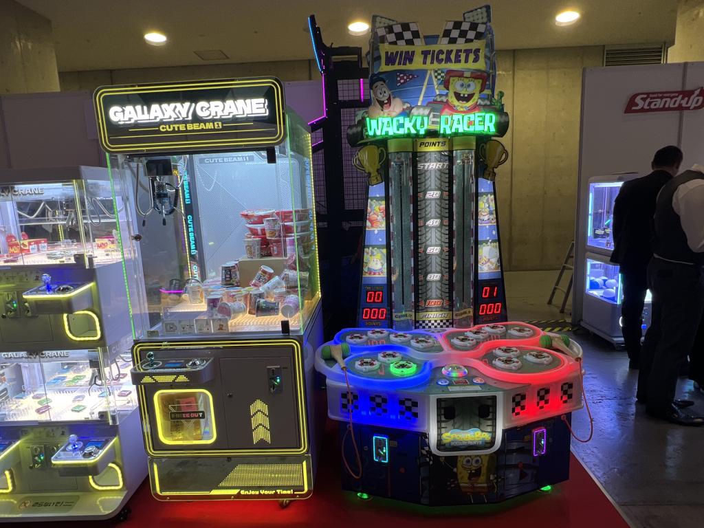 アンダミロジャパンのブース写真2
