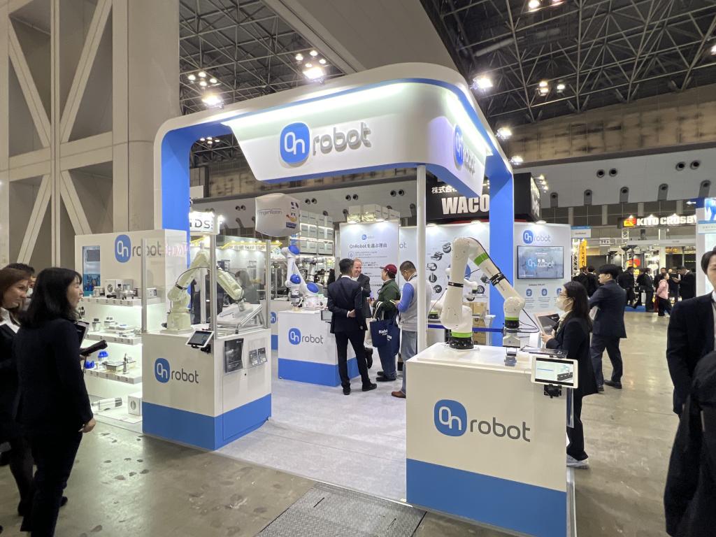 OnRobotのブース写真1