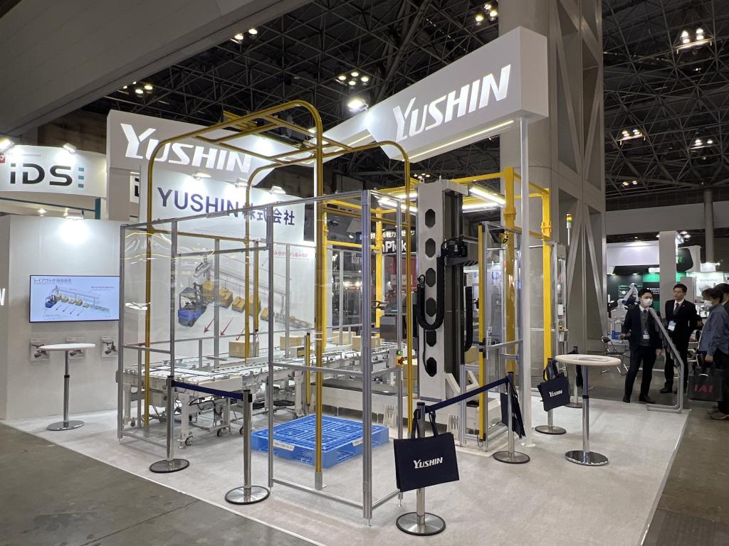 YUSHINのブース写真1