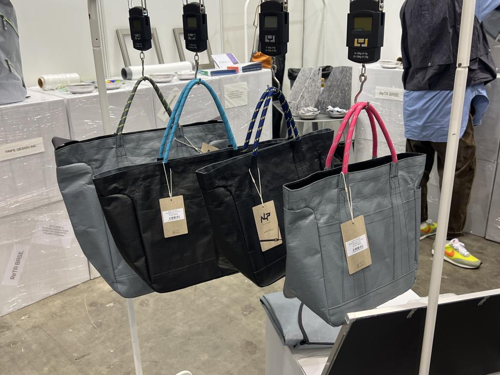 TRIFE DESIGNのブース写真2