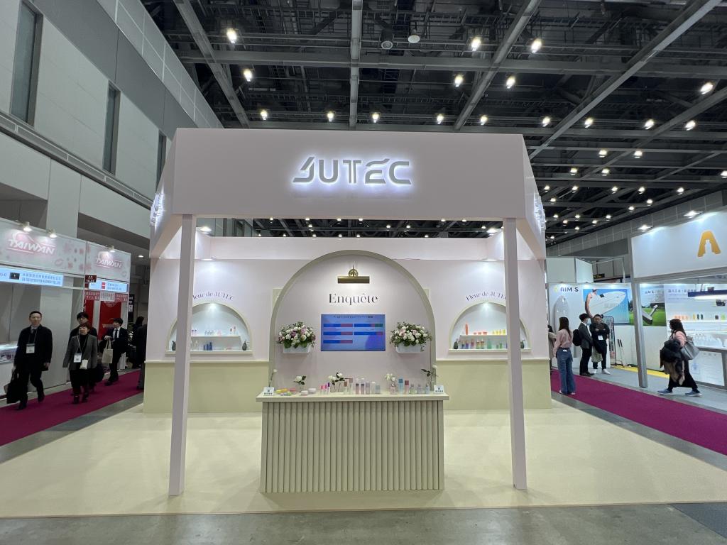 ジュテックのブース写真1