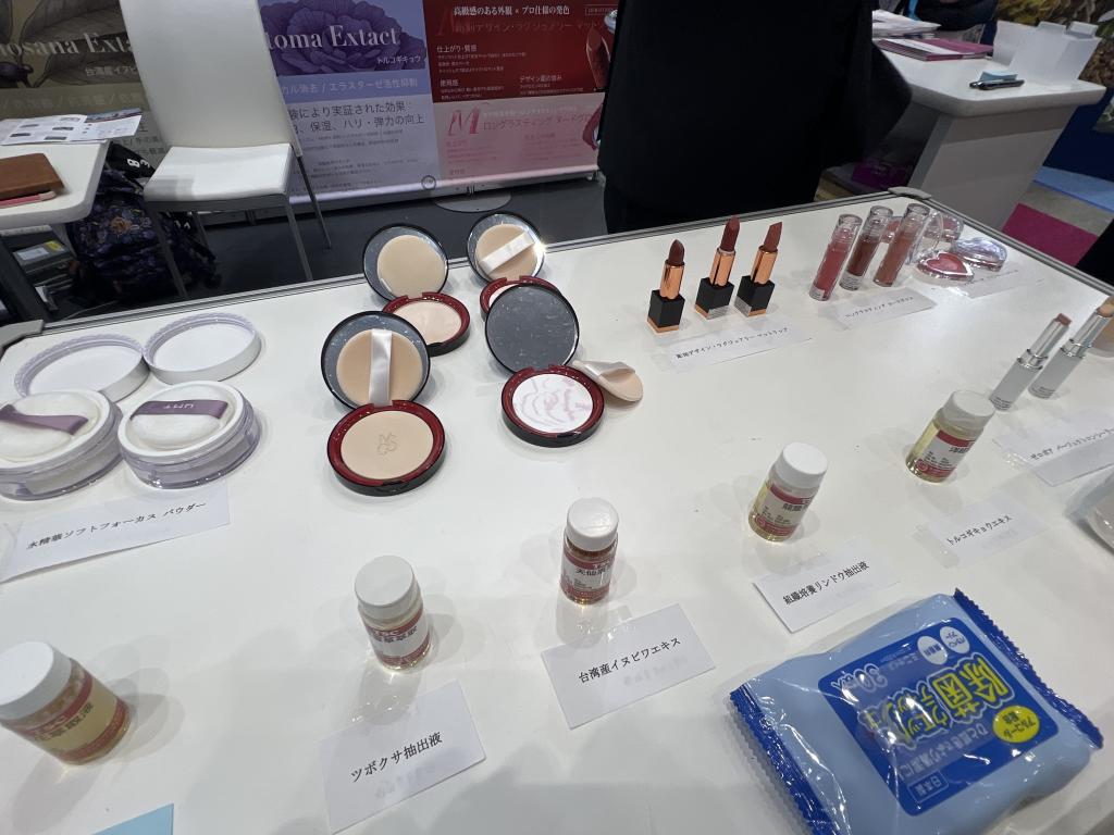 日本コウリンのブース写真2