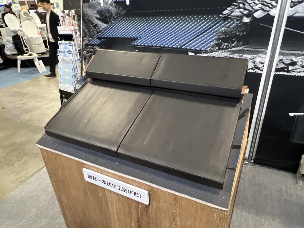 愛知県陶器瓦工業組合のブース写真2