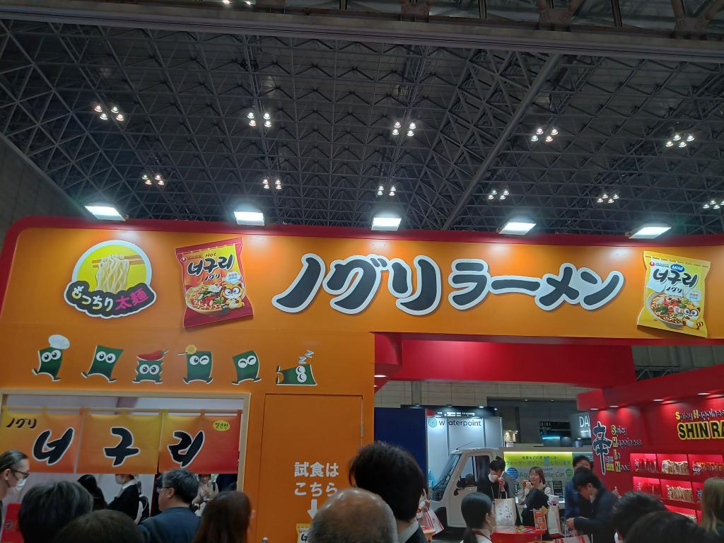 農心ジャパンのブース写真2