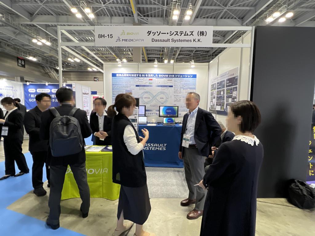 ダッソー・システムズのブース写真1