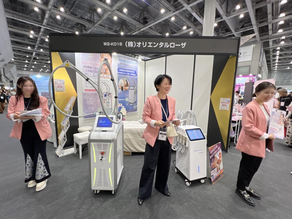 オリエンタルローザのブース写真1